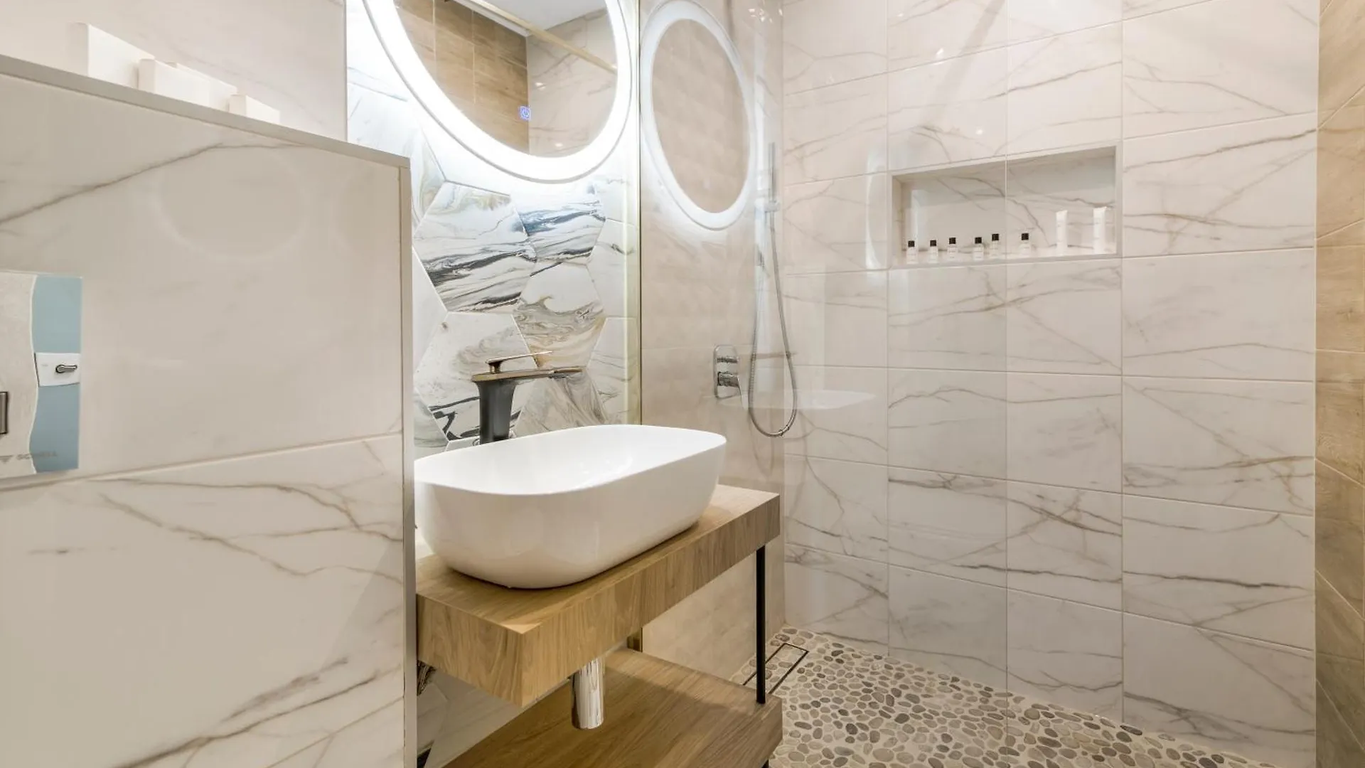 Hotel Relax Sozopol 3*,